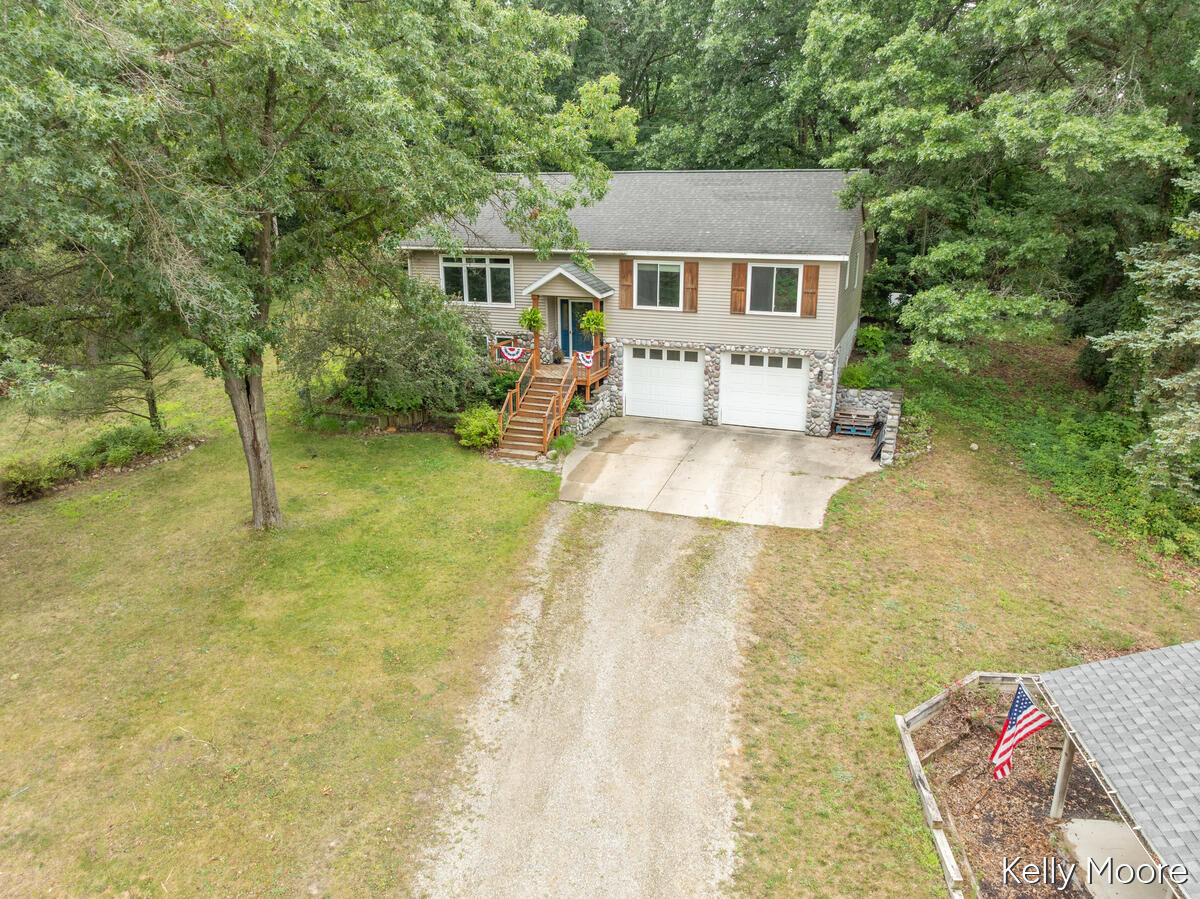 Property Photo:  11856 Berridge Road  MI 48838 
