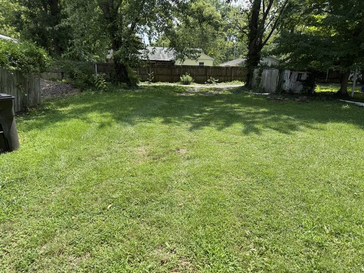 Property Photo:  715 N James Street  IL 62901 