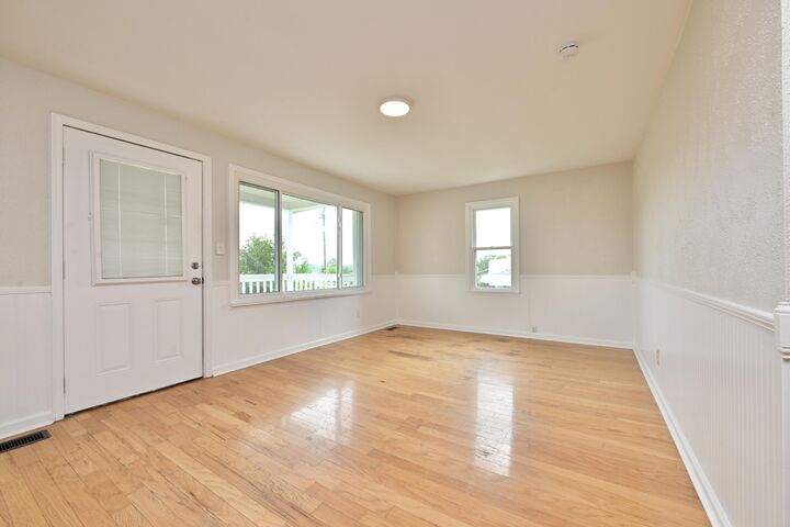Property Photo:  1025 Hawk Street NE  TN 37311 