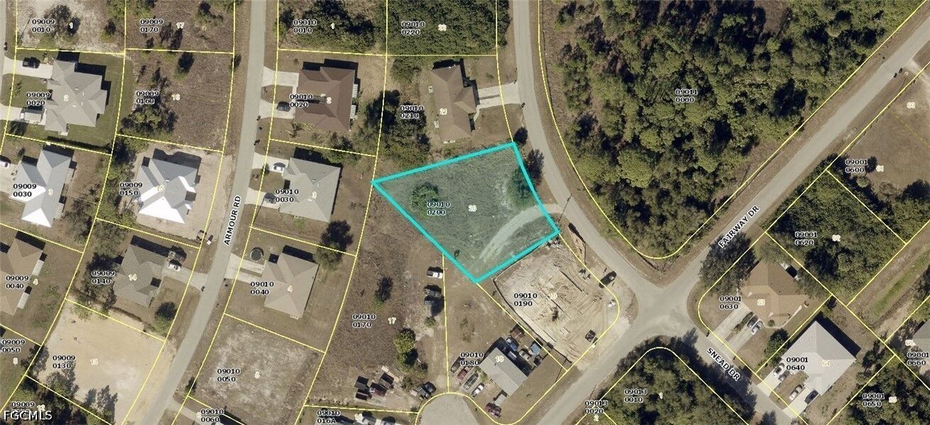 Property Photo:  2214 Snead Drive  FL 33973 
