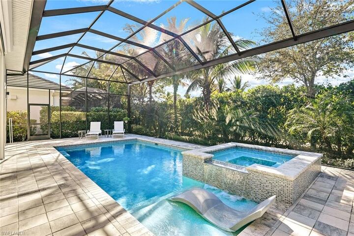 Property Photo:  3176 Capistrano Ln  FL 34114 