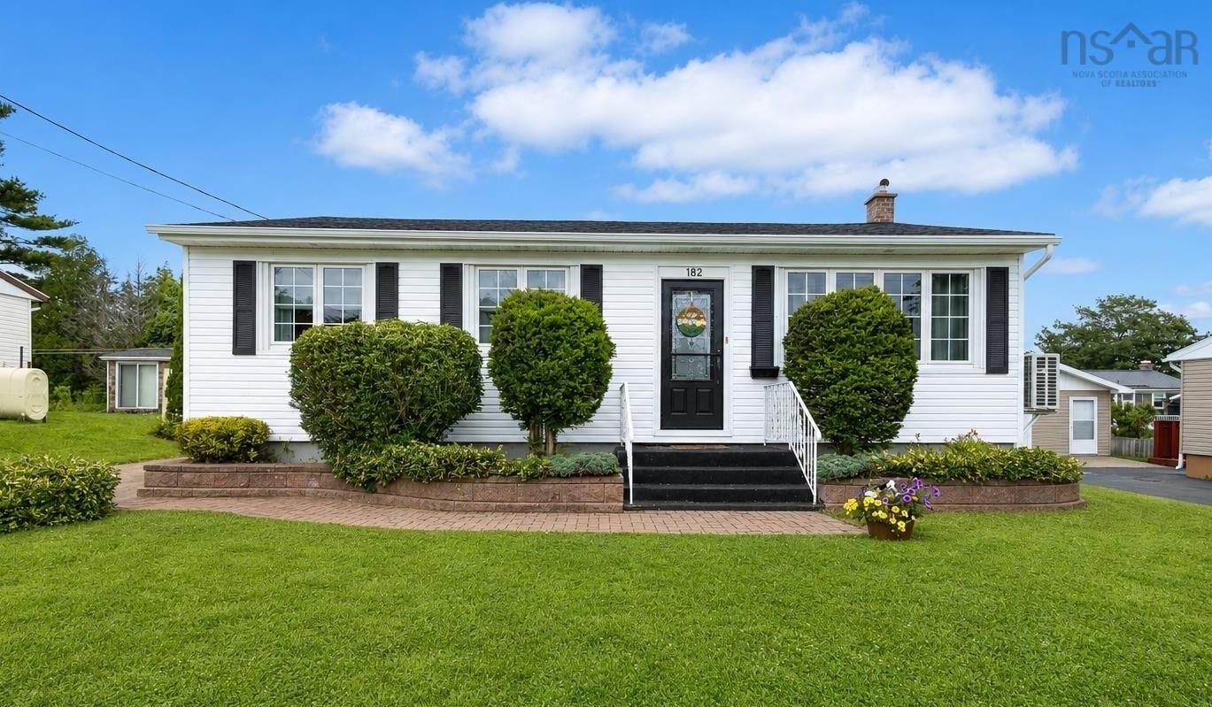 Property Photo: 182 Leeside Drive NS B1R 1S6