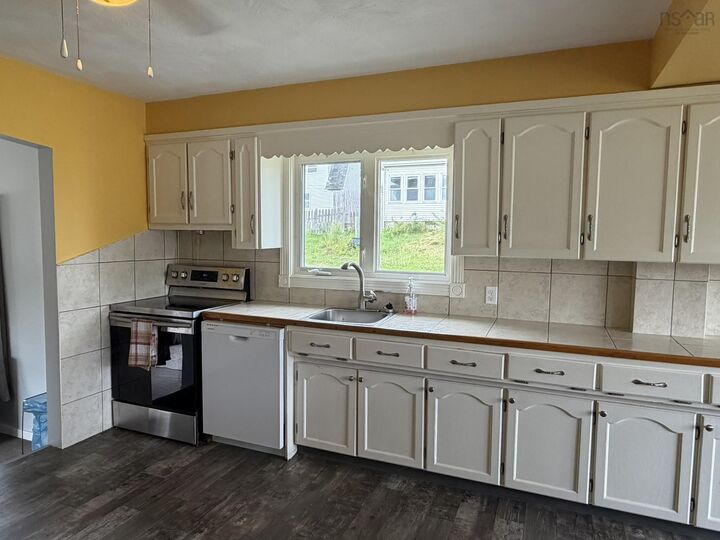 Property Photo: 23 Marie Street NS B0K 1S0