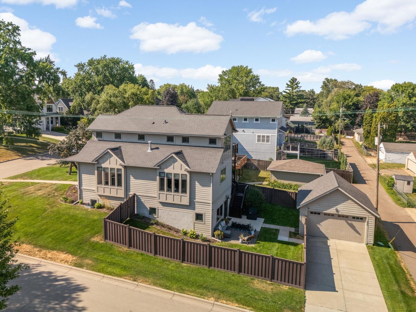 Property Photo:  5845 York Avenue S  MN 55410 