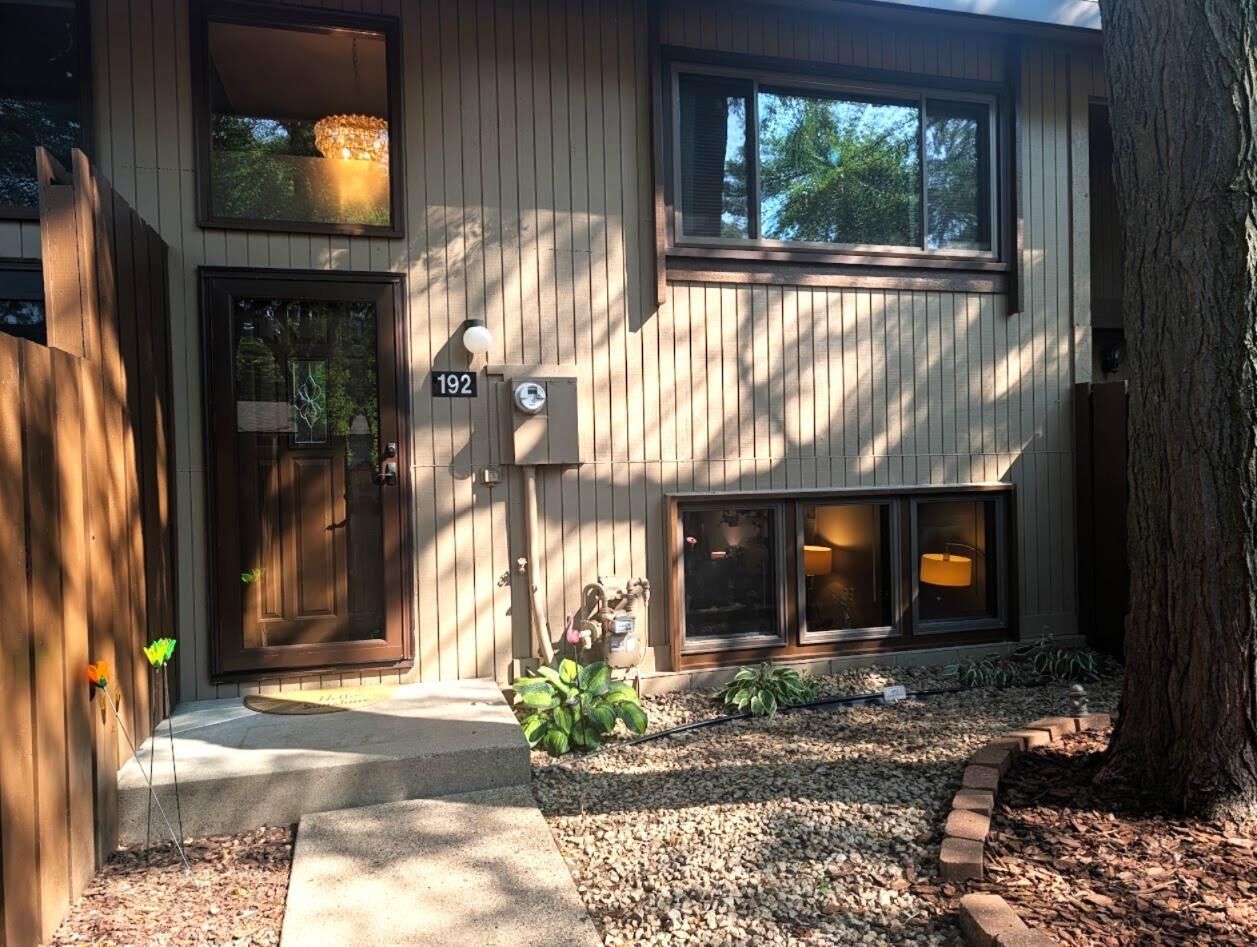 Property Photo:  192 River Woods Lane  MN 55337 
