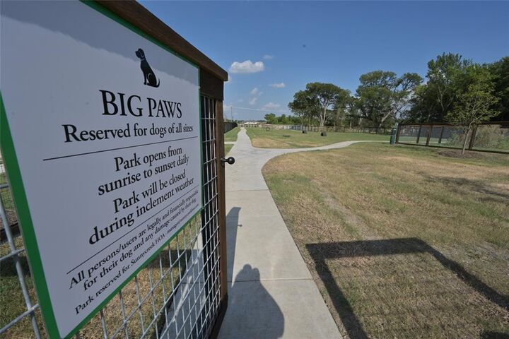 Property Photo: 4153 Woodhill Bend Drive TX 76036