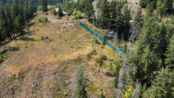 Property Photo: 1353 Lee Creek Drive BC V0E 1M4