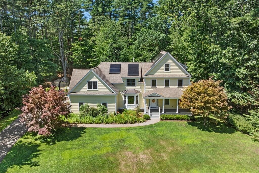 Property Photo:  12 Trillium Way  MA 01776 