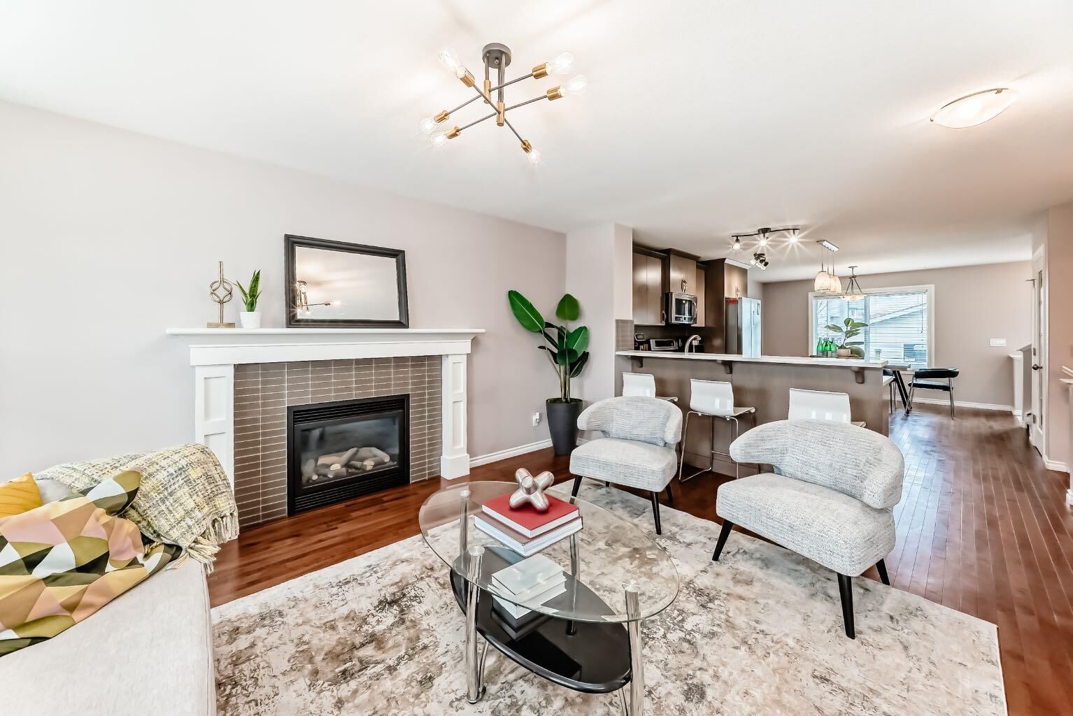 Property Photo: 1248 Kings Heights Road SE AB T4A 0L6