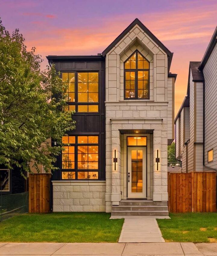 Property Photo: 409 28 Avenue NW AB T2M 2K7