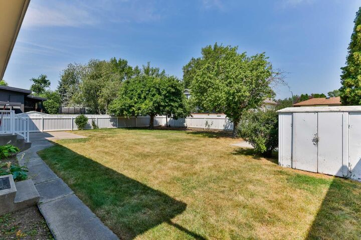Property Photo: 309 Normandy Road S AB T1J 3X9