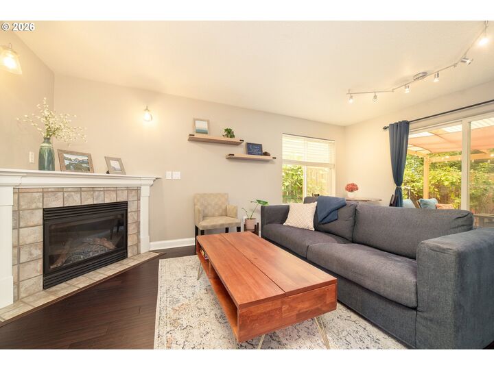 Property Photo:  219 SW Owens Pl  OR 97060 