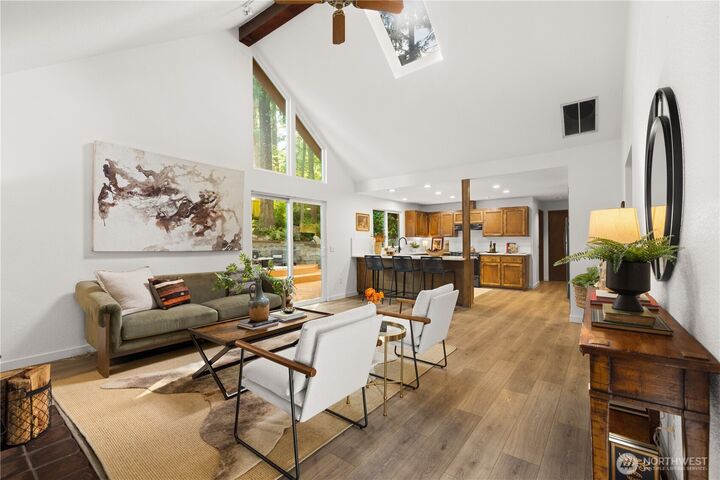 Property Photo: 23417 Edmonds Way WA 98026