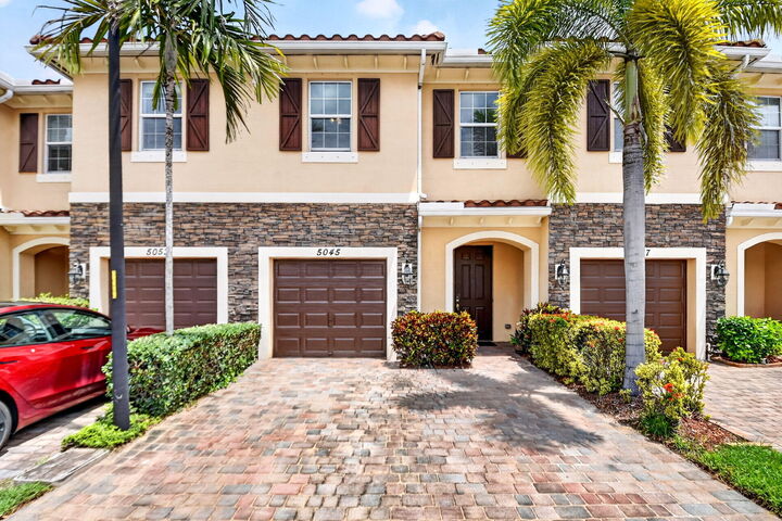 Property Photo:  5045 Ellery Terrace  FL 33417 