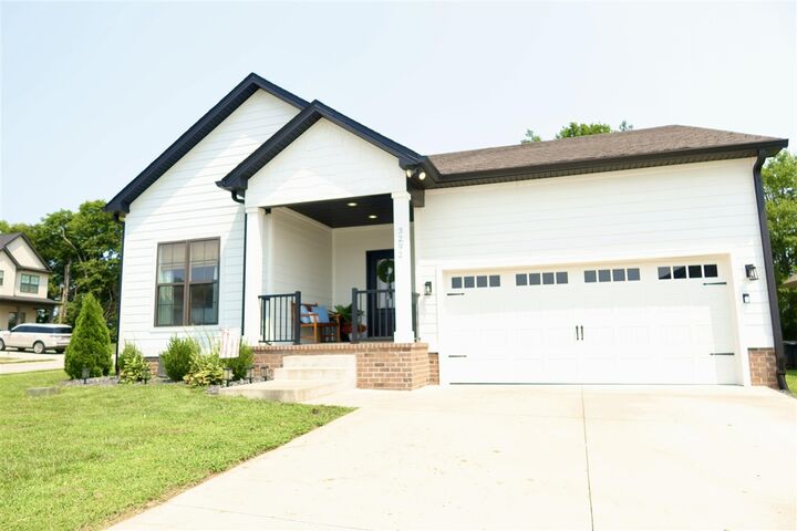 Property Photo: 3292 South Oak Street KY 42101