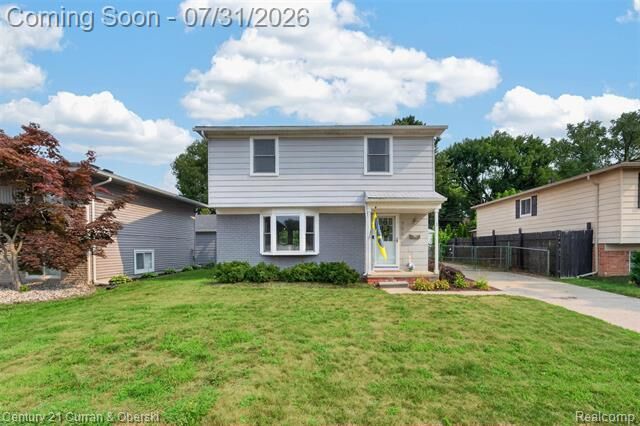 Property Photo: 555 Englewood Avenue MI 48073