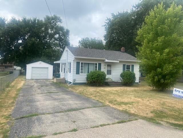Property Photo:  850 E Briar Lane  WI 53511 