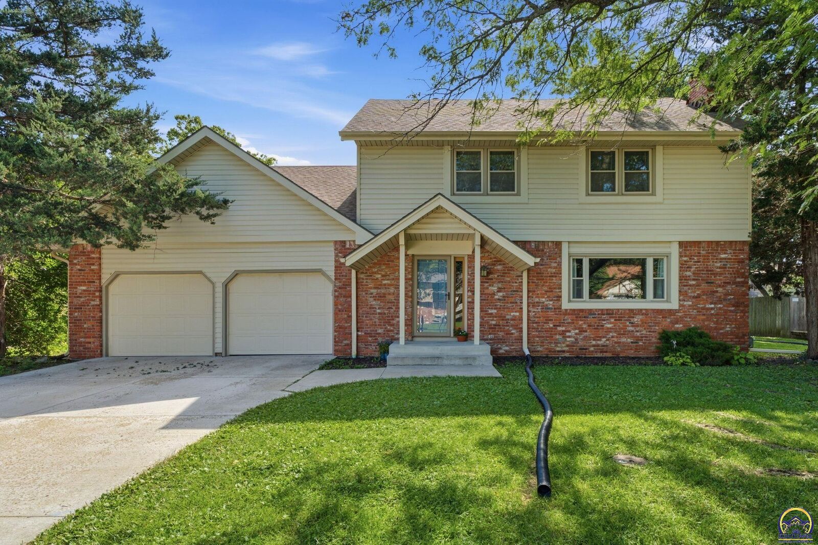 Property Photo:  3418 SE Burton St  KS 66605 