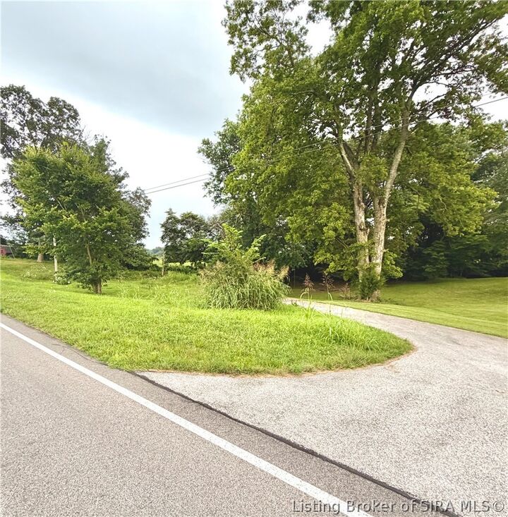 Property Photo:  2985 Corydon-New Middletown Road SE  IN 47112 