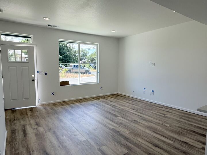 Property Photo: 9503 E Michielli Ln WA 99206