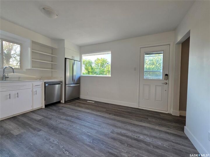 Property Photo:  1422 Crawford Avenue  SK S9H 1E9 