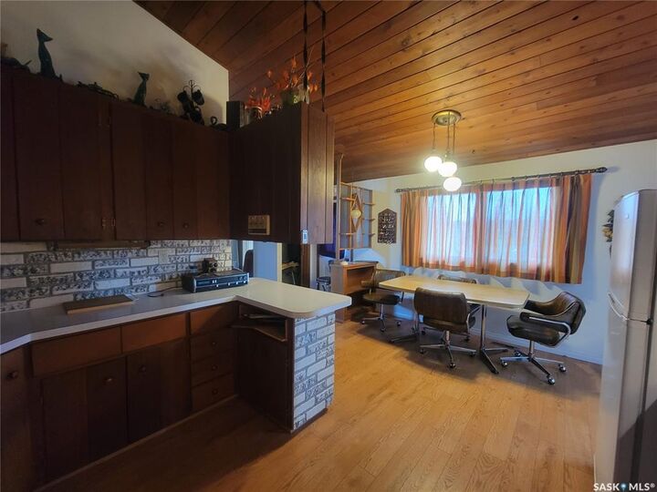 Property Photo:  509 3rd Street E  SK S0K 4W0 