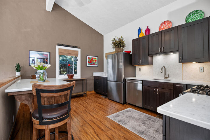 Property Photo: 1230 Creekside Dr ID 83333