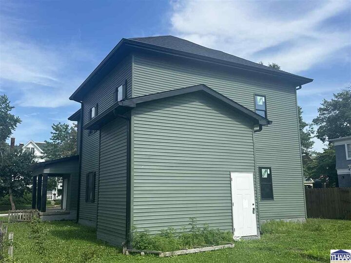 Property Photo: 1103 S Center Street IN 47802