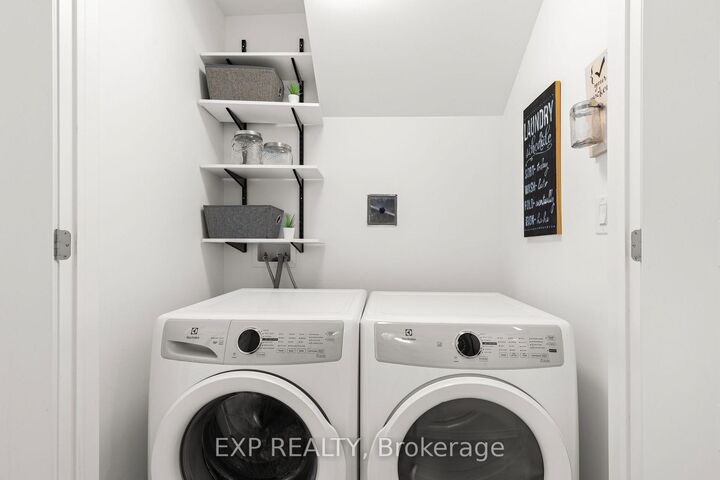 Property Photo: 708 Sargeant Place ON L9S 0S9