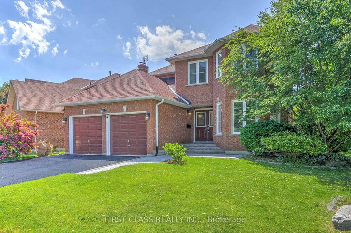 Property Photo: 2511 Linwood Street ON L1X 2S4