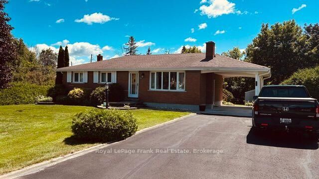 701 Joseph Street — photo 1