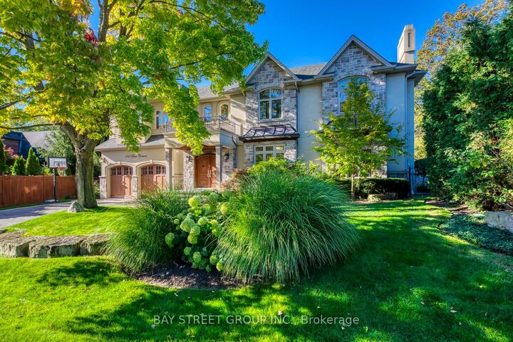 Property Photo:  452 Avon Crescent  ON L6J 2T3 