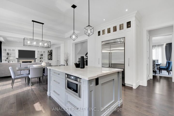 Property Photo: 106 Donhill Crescent ON L0J 1C0