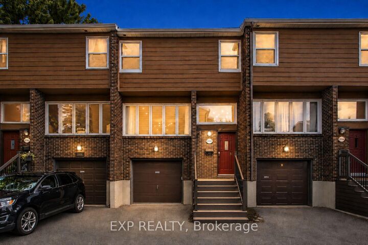 2092 Eric Crescent — photo 1