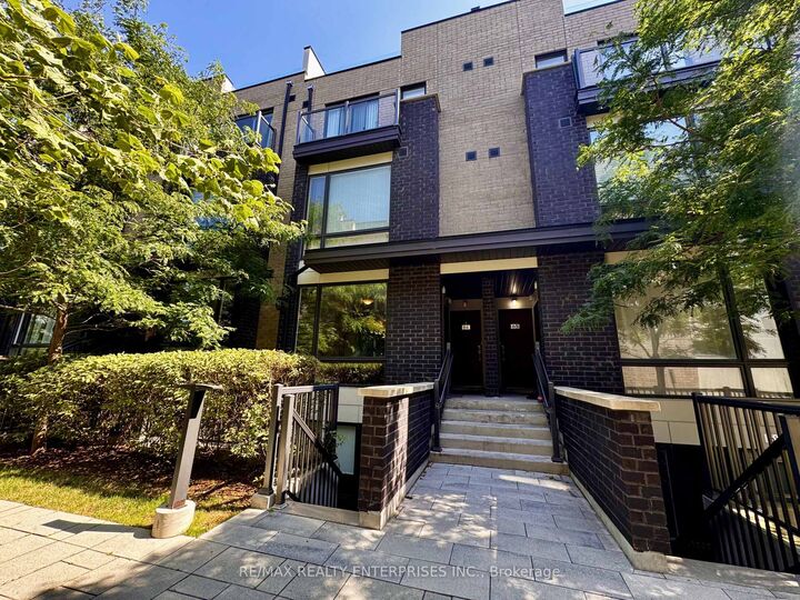 Property Photo:  28 Fieldway Road 62  ON M8Z 0E3 