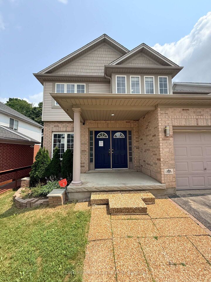 Property Photo: 14 Hearthbridge Street ON N2R 1L5