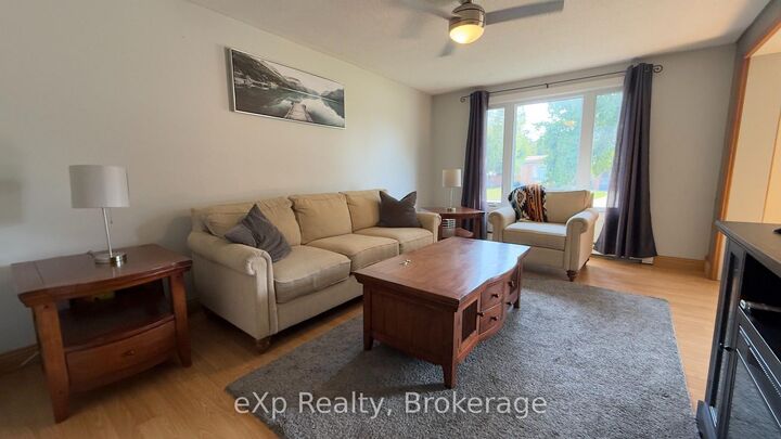 Property Photo:  403 Highland Drive  ON N2Z 1X3 