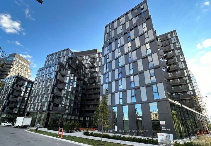 Property Photo:  30 Tretti Way 1016  ON M3H 0E3 