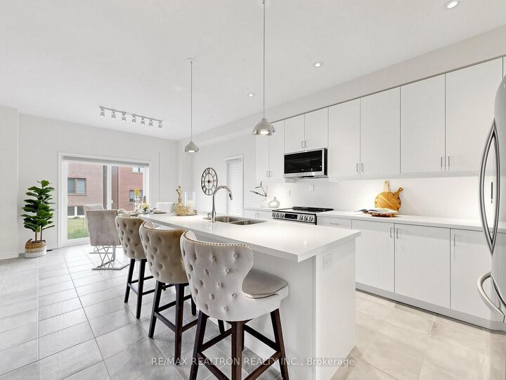 Property Photo: 31 Valleo Street ON L4P 0K1