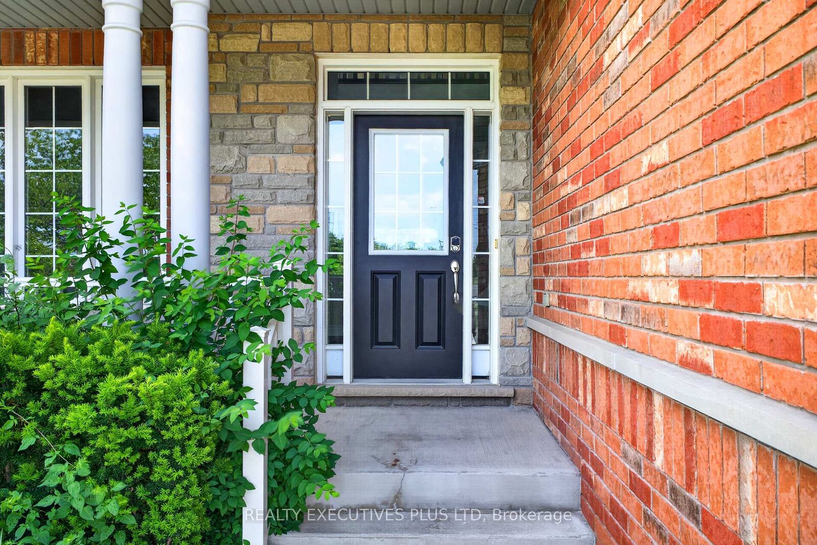 Property Photo:  1 Sunset Way  ON L2V 0B6 