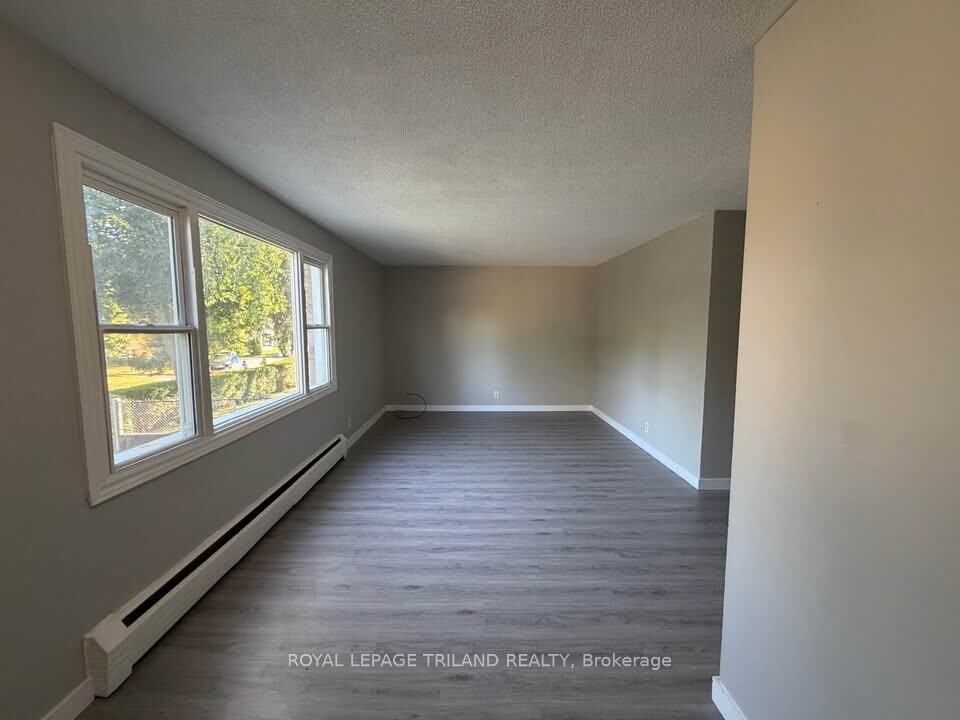 Property Photo: 1566 Allen Place 1 ON N5W 2V8