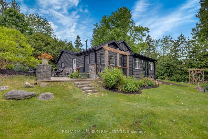 Property Photo: 1510 Station Road ON L7C 3M2