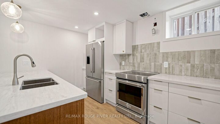 Photo de la propriété:  344 Centennial Road Basement  ON M1C 2A3 
