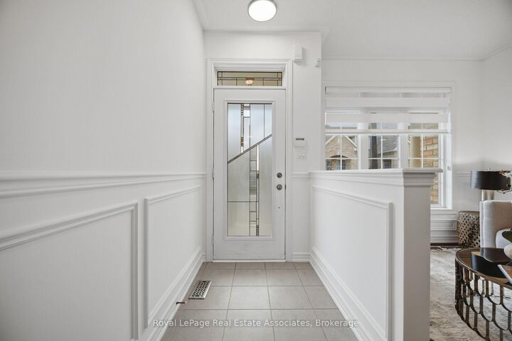Property Photo:  23 Lobelia Street  ON L6R 3Z6 