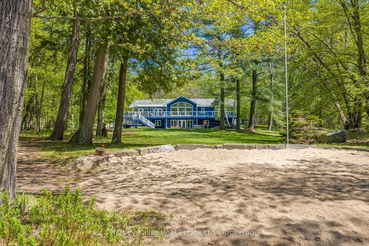 Property Photo: 1615 Muskoka Road N ON P1P 1R4