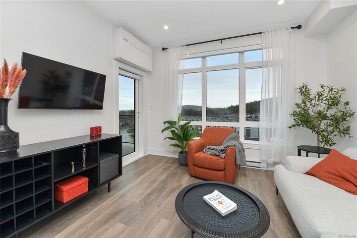 Property Photo: 1114 Samar Cres #306 BC V9B 7C5