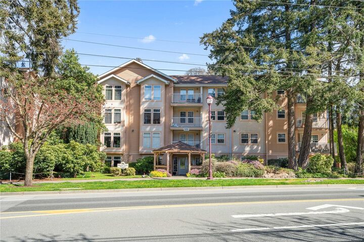 606 Goldstream Ave #105 — photo 1