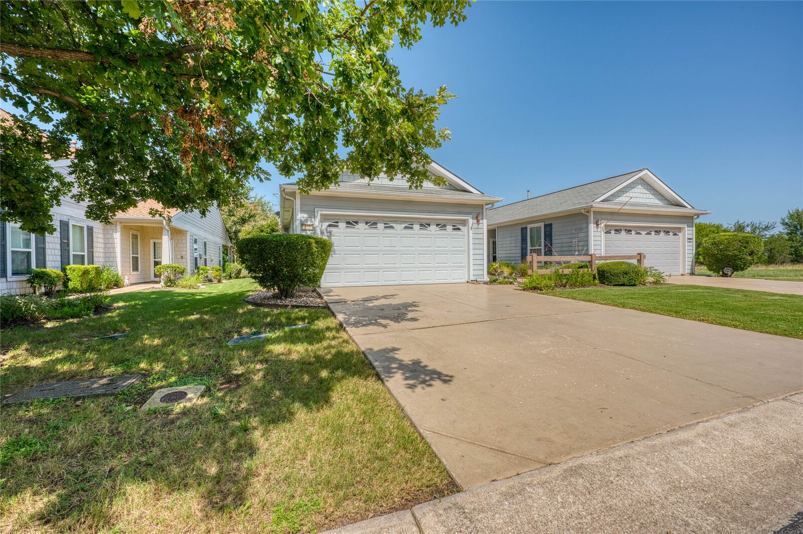 Property Photo: 125 Dickens Circle TX 78633