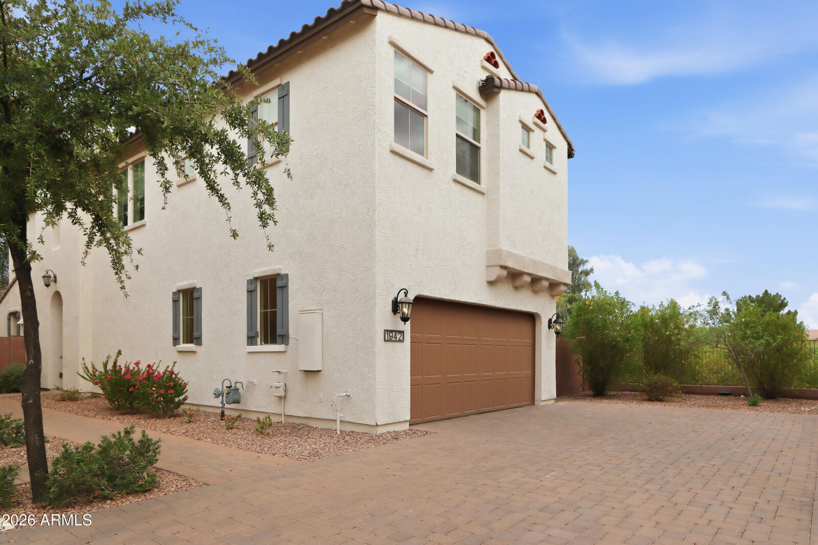 Property Photo:  1942 S Sycamore Place  AZ 85286 