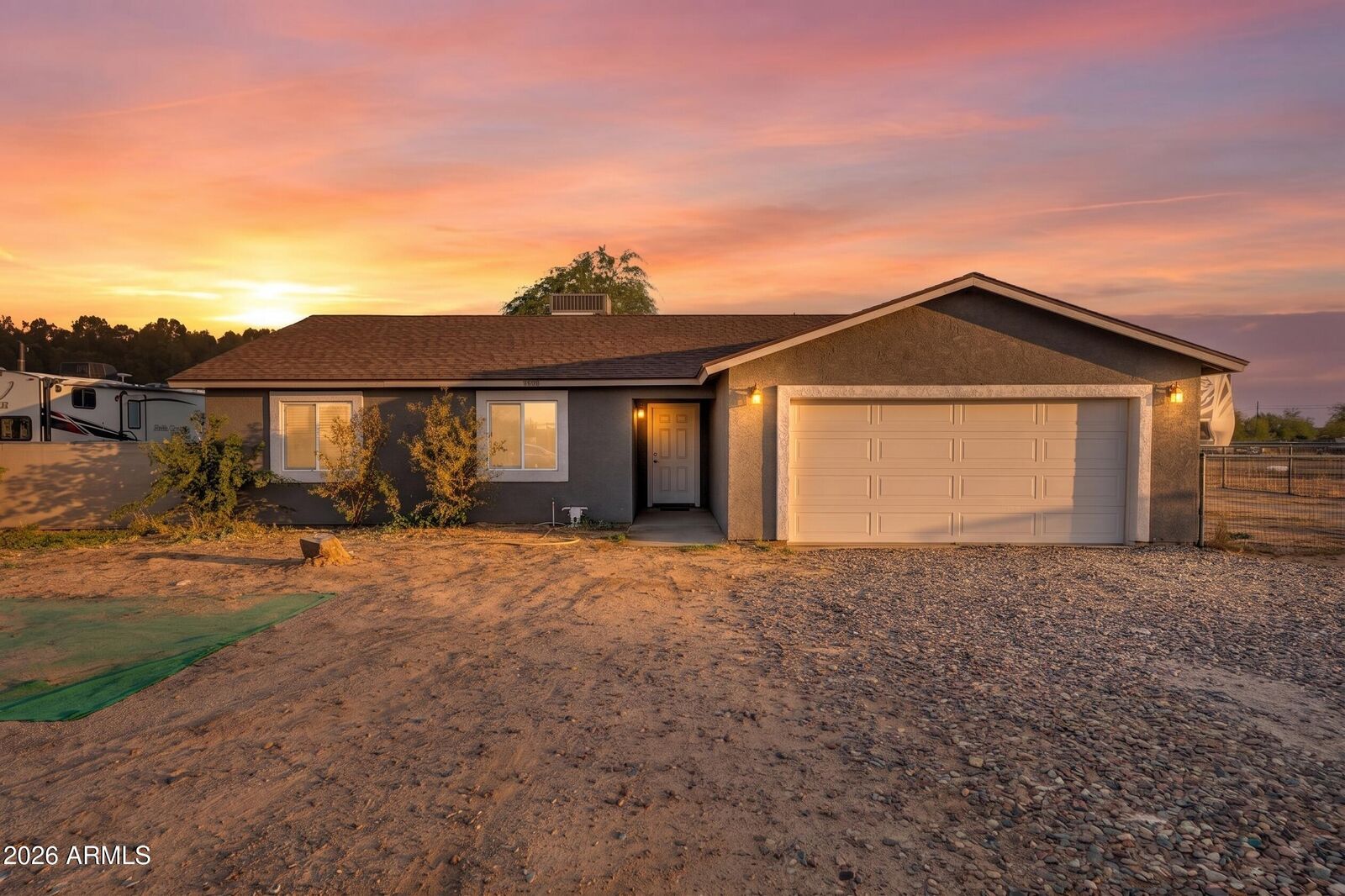 Property Photo: 6525 E Fox Hollow Lane AZ 85140
